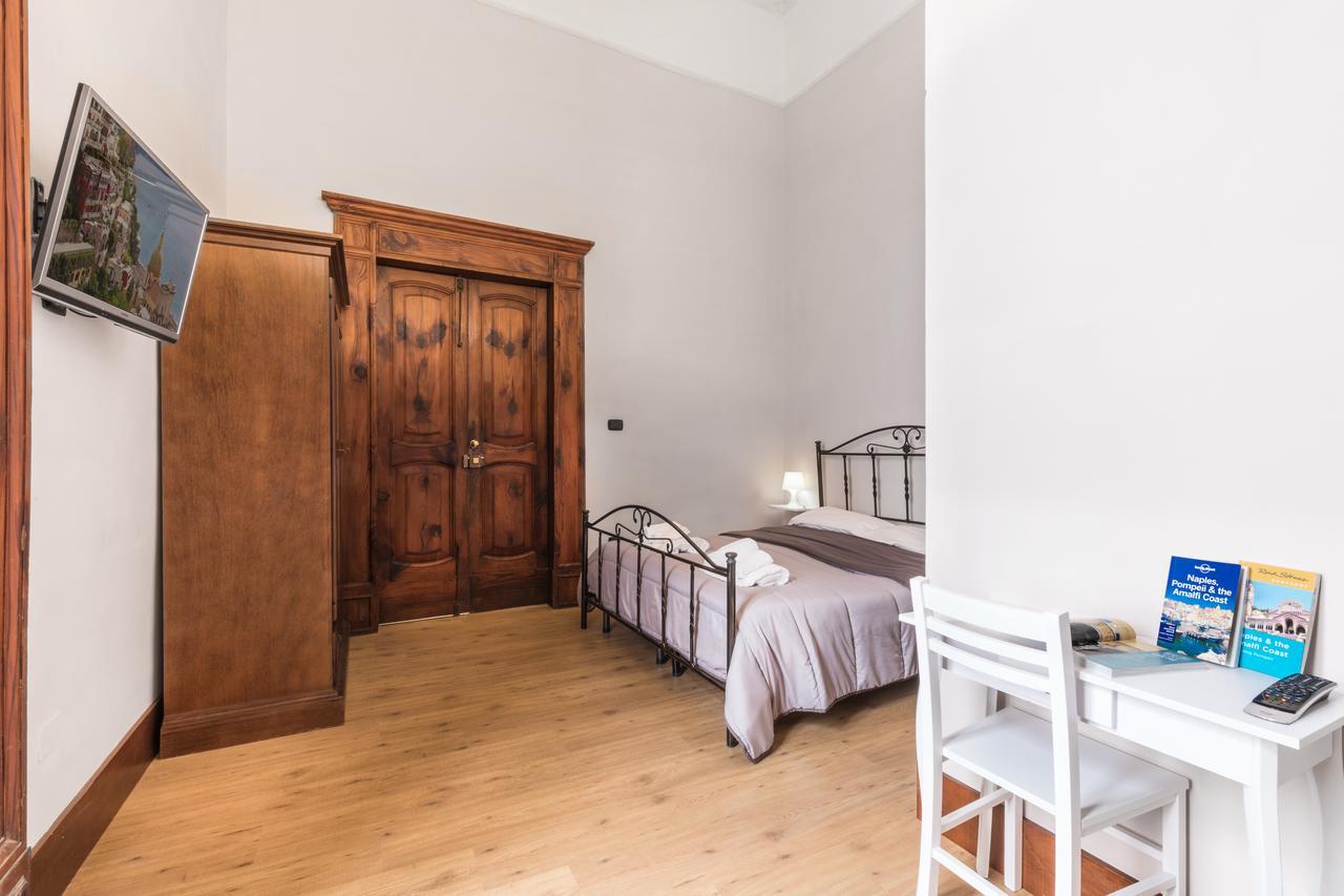Opera Home Νάπολη Εξωτερικό φωτογραφία